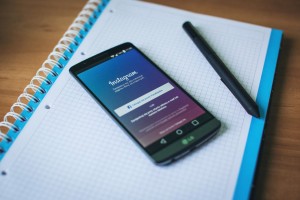 how-to-download-instagram-stories